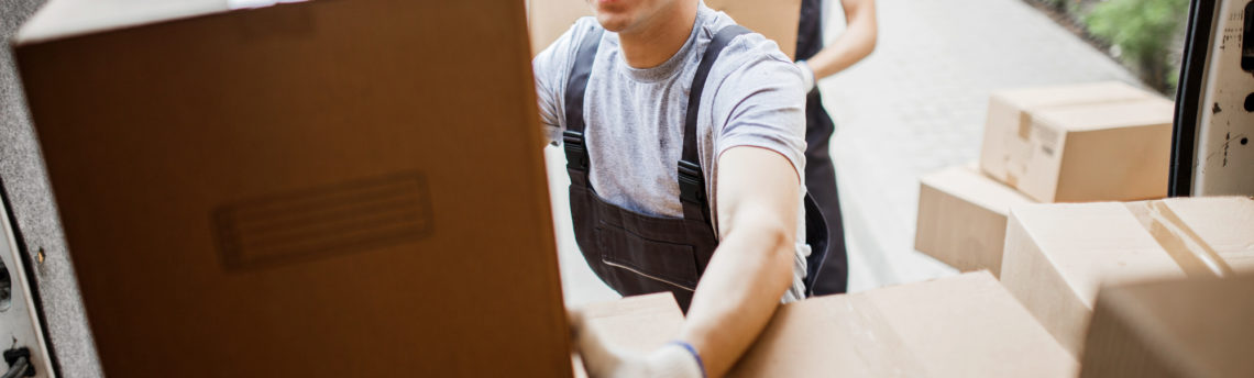 Leave it to the Pros: Top 8 Benefits of Hiring Professional Movers